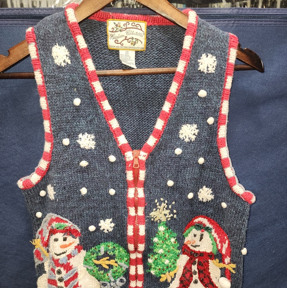 Vintage Heirloom Collectables Knitted Christmas Vest